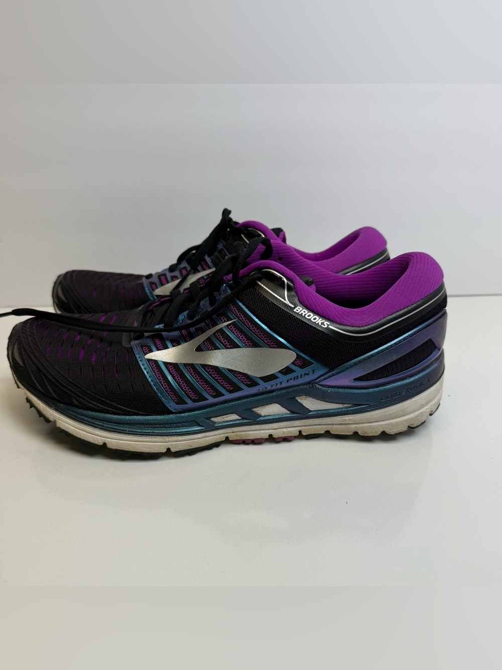 Brooks Transcend 5 Women's Size 10 Black Purple 1202631B023 Running Shoes - Picture 2 of 11